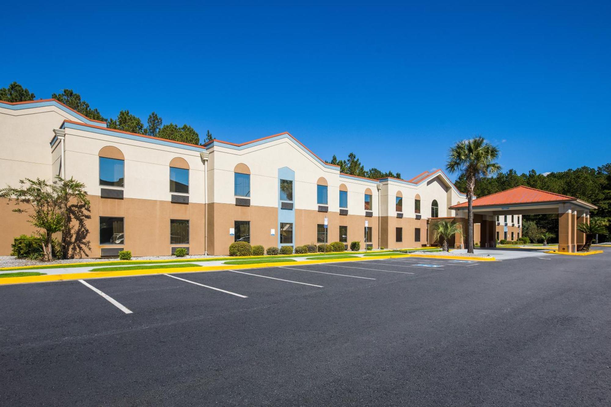 Clarion Pointe Hinesville Near Fort Stewart Экстерьер фото